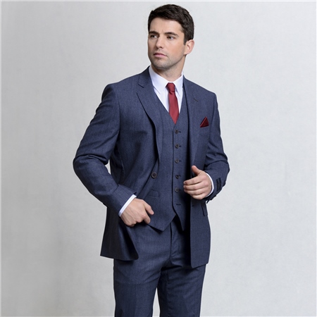 suit model 1 - راهنمای کامل انتخاب کت و شلوار مردانه