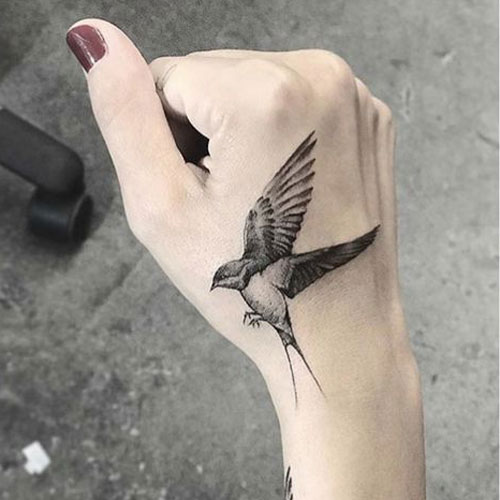 Cute Hummingbird Tattoo Ideas For Women - مجموعه ای از زیباترین تتوها