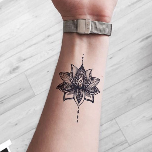 Cute Lotus Flower Tattoo Ideas For Women - مجموعه ای از زیباترین تتوها